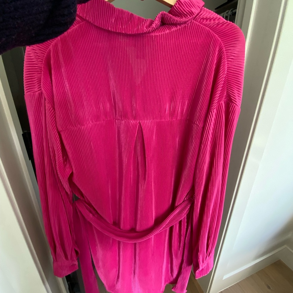 Dress - Picture 2 of 3